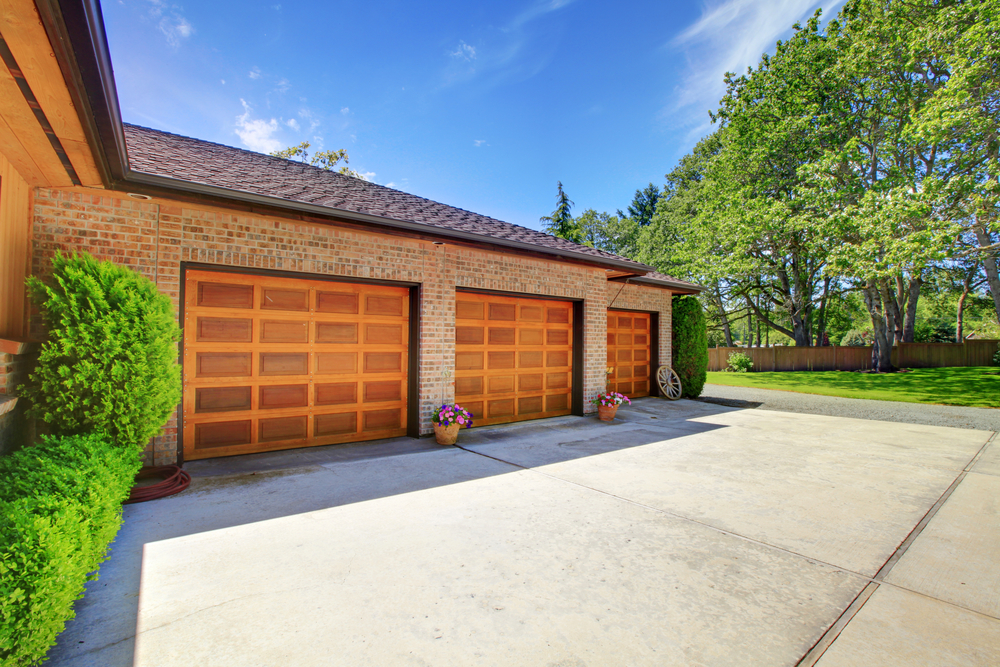 Garage Doors in Edmond, Mustang OK, OKC, Oklahoma City, Yukon